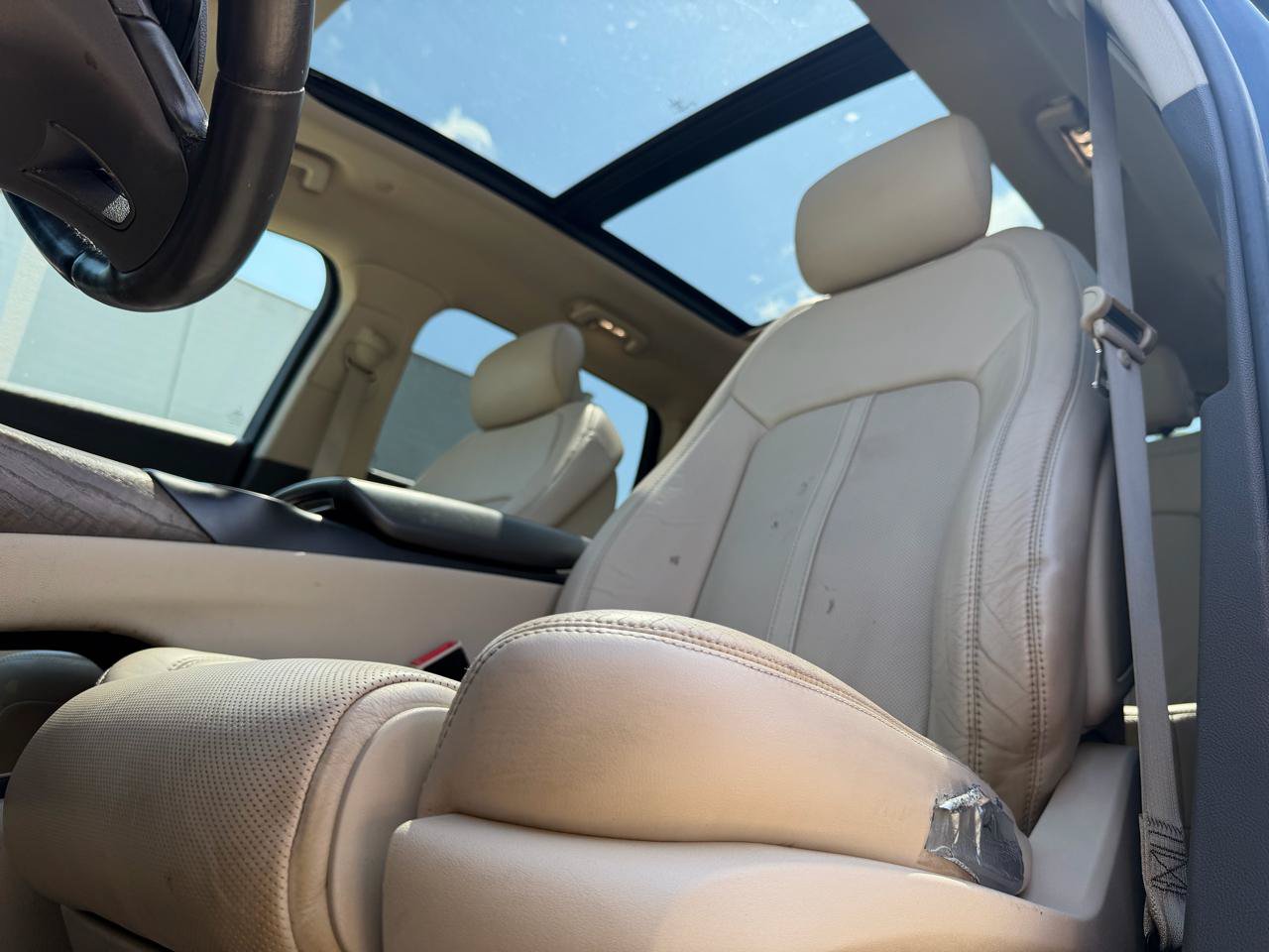 Used 2016 Lincoln MKX Reserve w/ Technology Package AWD/4WD image 11