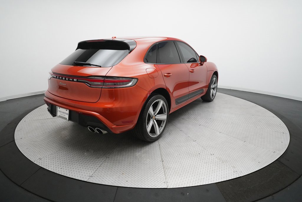 Used 2023 Porsche Macan image 16