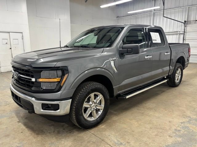 Used 2025 Ford F150 XLT w/ Equipment Group 301A Standard AWD/4WD image 3