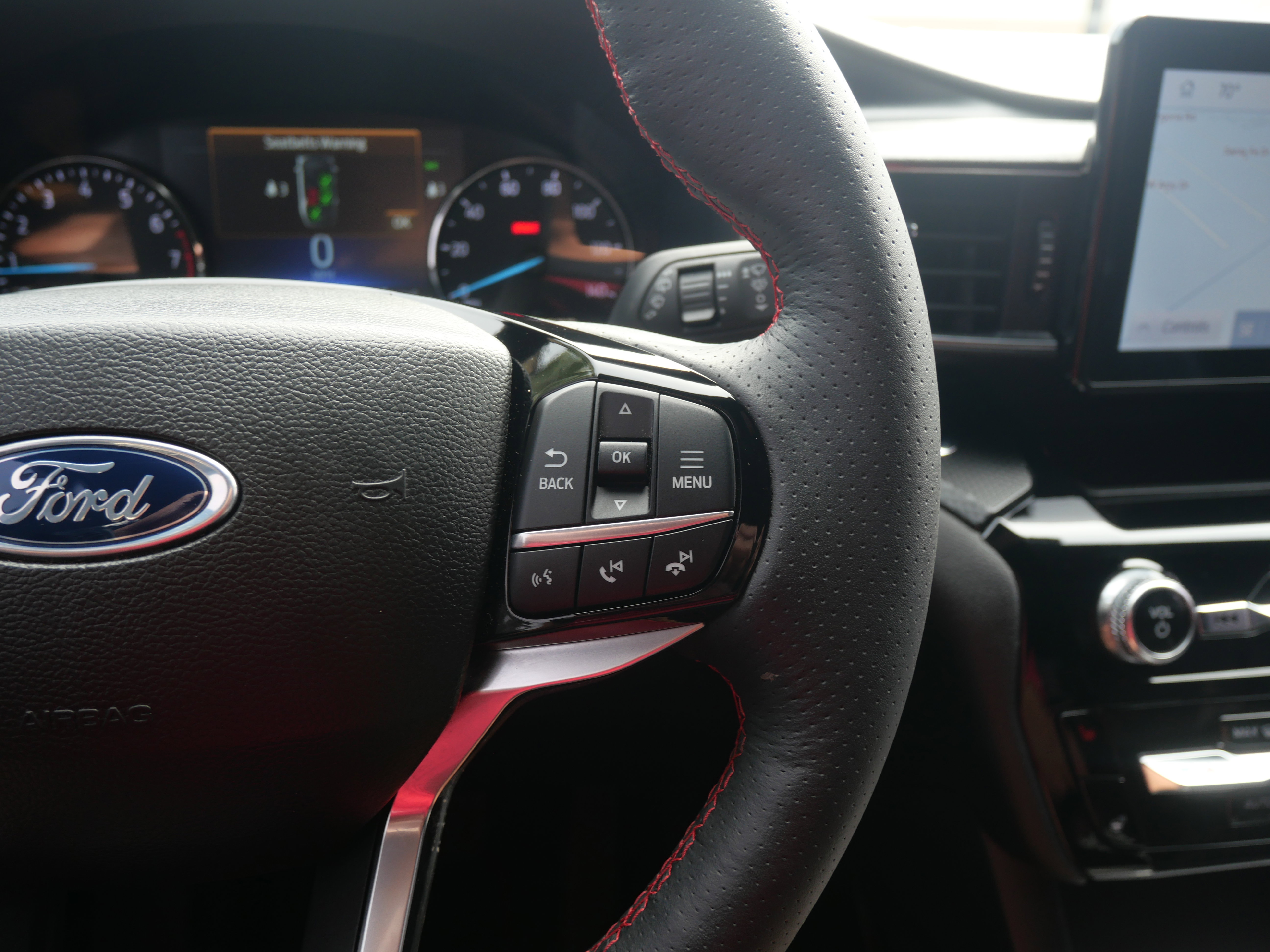 Used 2023 Ford Explorer ST-Line w/ Class IV Trailer Tow Package image 13