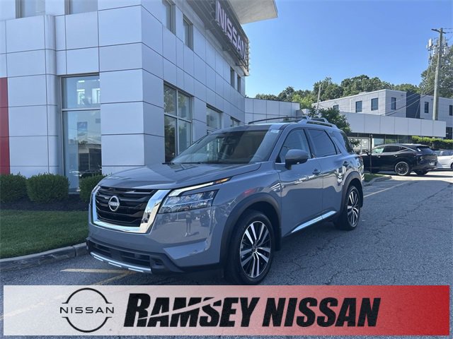 Certified 2024 Nissan Pathfinder Platinum w/ Cargo Package