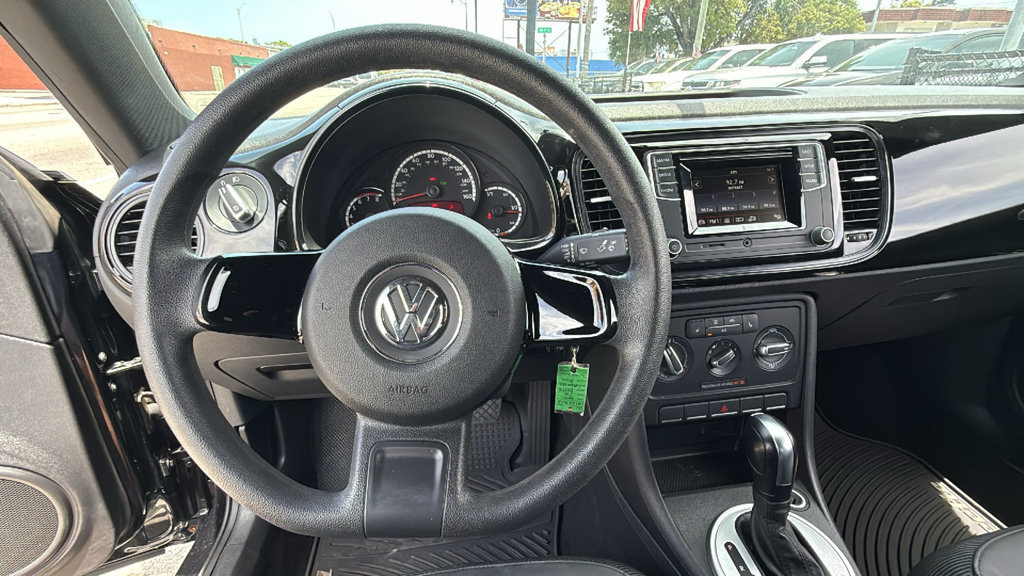 Used 2016 Volkswagen Beetle 1.8T FWD image 24