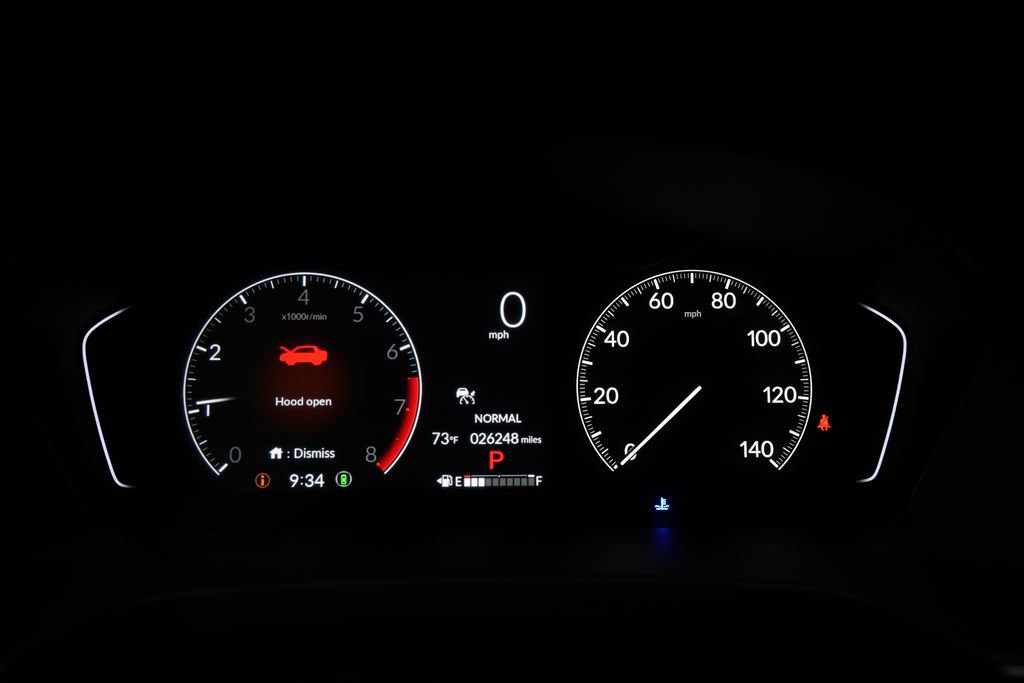 Certified 2025 Honda Pilot TrailSport image 2