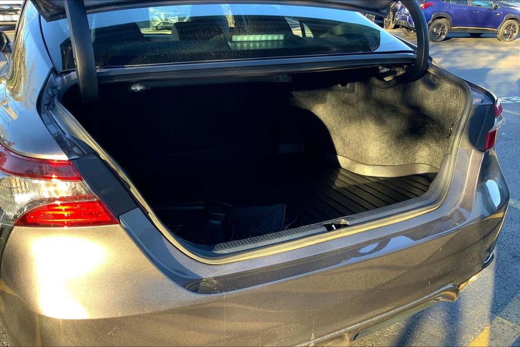 Used 2023 Toyota Camry SE image 31