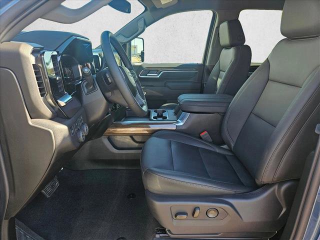 New 2026 Chevrolet Silverado 2500 LT w/ Trail Boss Package video 4