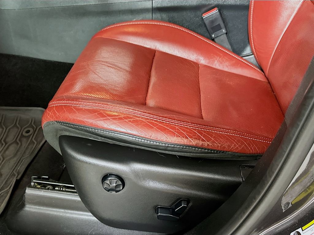 Used 2018 Dodge Durango SRT w/ Technology Group image 9