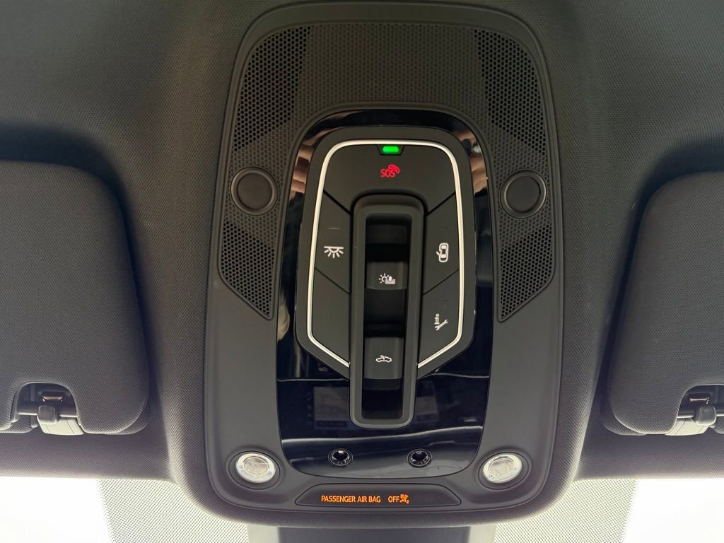 Used 2025 Audi Q7 3.0T Premium Plus image 31