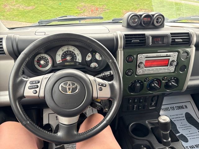 Used 2012 Toyota FJ Cruiser 4WD w/ Upgrade Pkg image 13