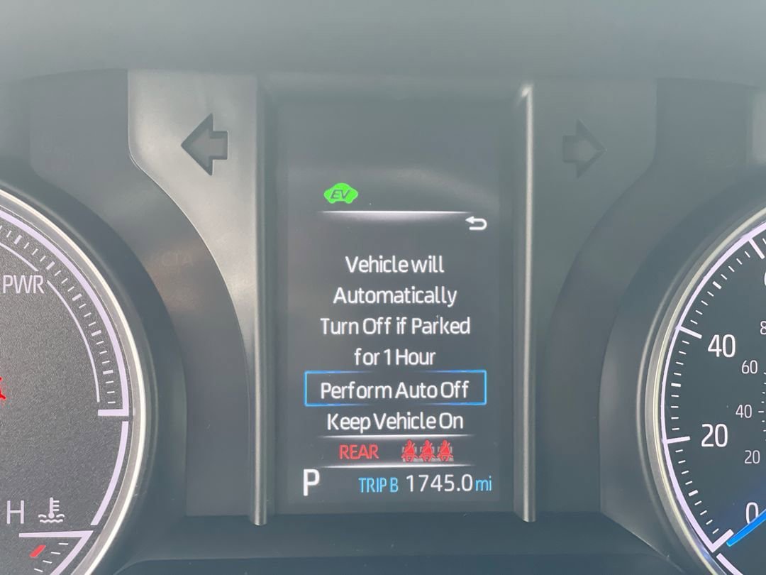 Certified 2022 Toyota Venza LE AWD/4WD image 3