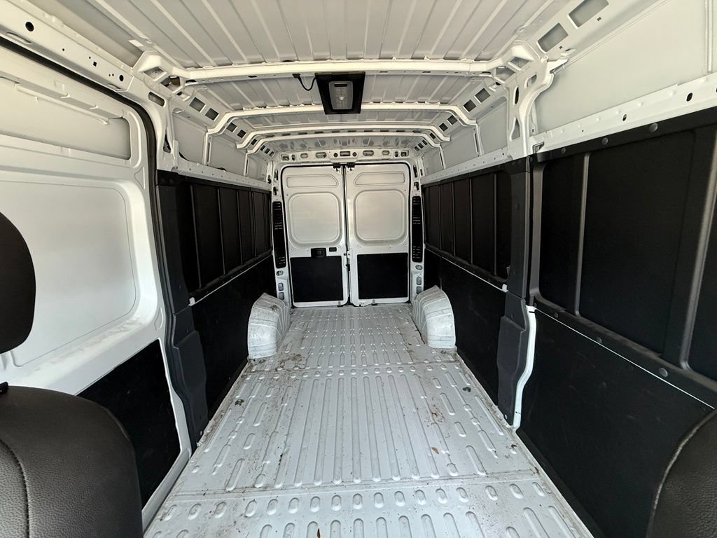 Used 2025 RAM ProMaster 2500 w/ Convenience Group FWD image 23