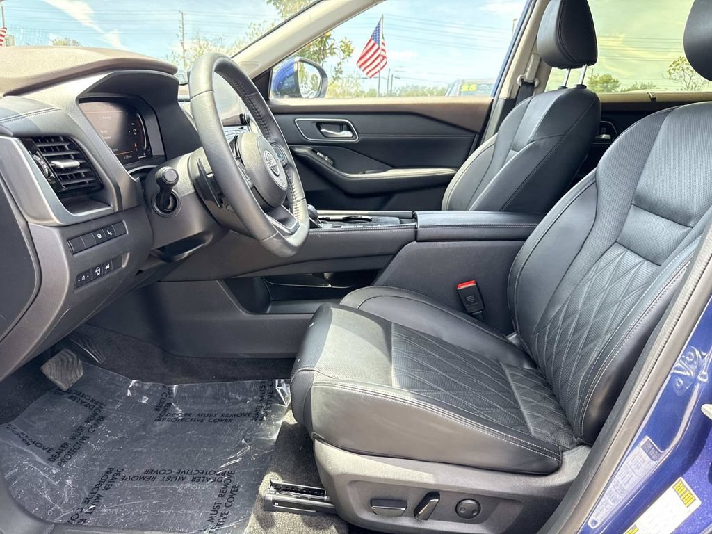Certified 2023 Nissan Rogue Platinum w/ Platinum Premium Package FWD image 22