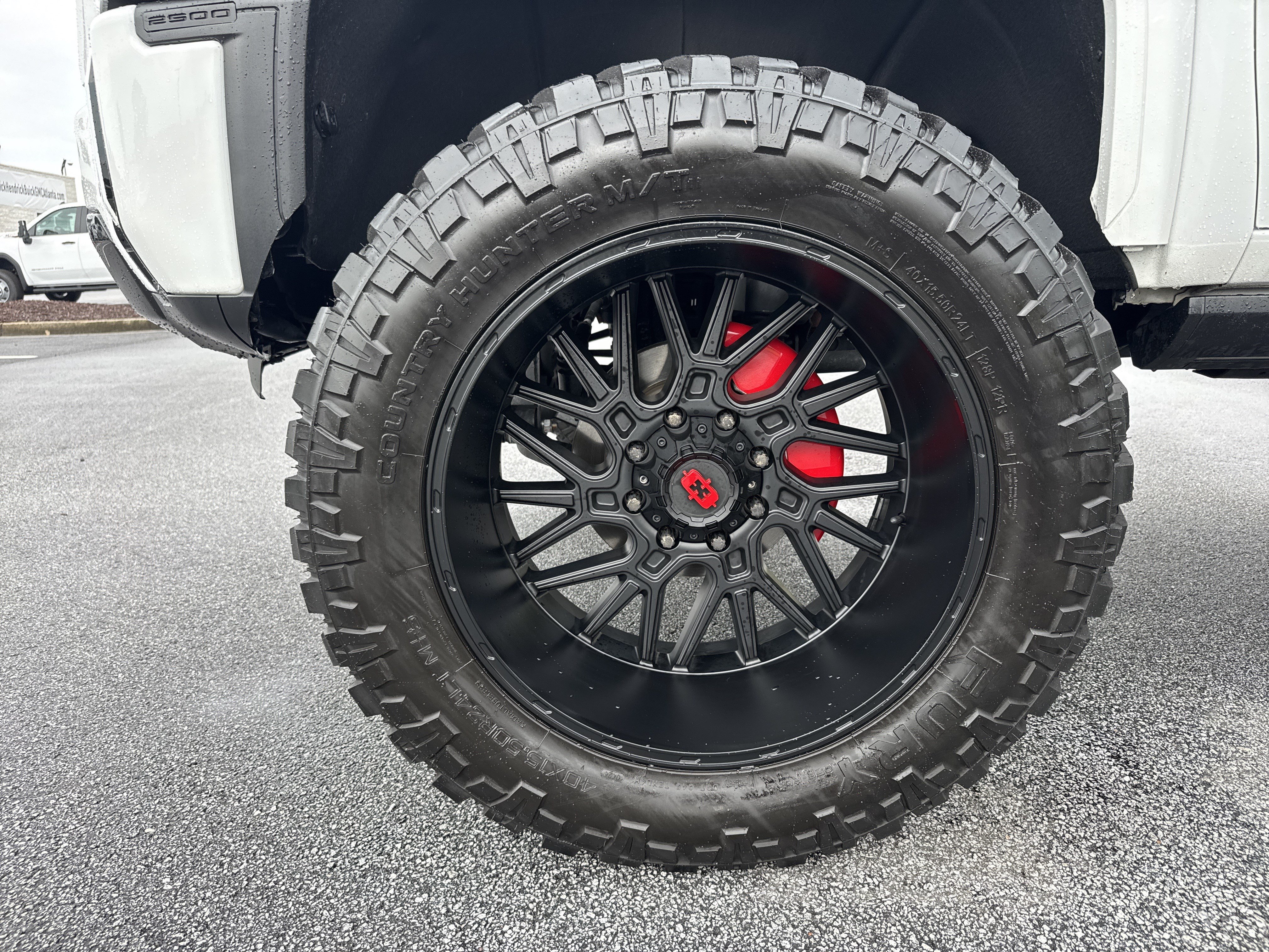 Used 2024 GMC Sierra 2500 AT4 w/ AT4 Premium Plus Package AWD/4WD image 13