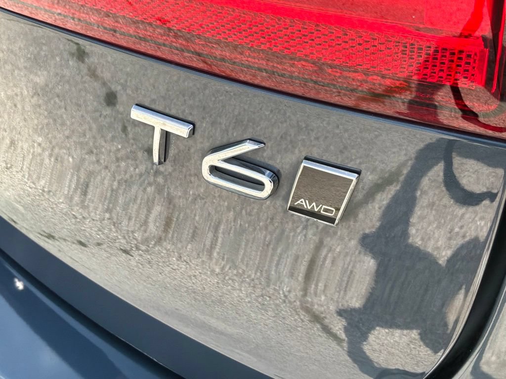 Used 2020 Volvo V90 T6 Cross Country w/ Protection Package AWD/4WD image 29