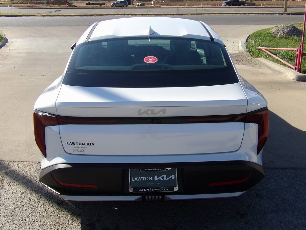 Used 2025 Kia K4 EX image 7