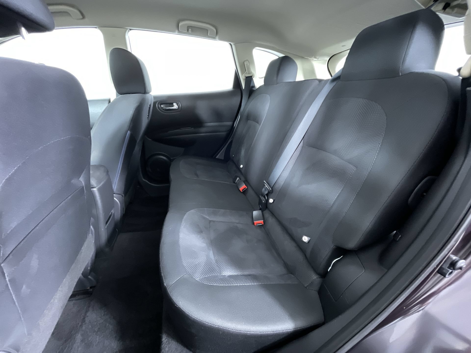 Used 2014 Nissan Rogue S w/ Convenience Package AWD/4WD image 21