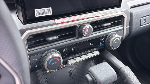 New 2026 Toyota 4Runner TRD Off-Road Premium AWD/4WD image 23