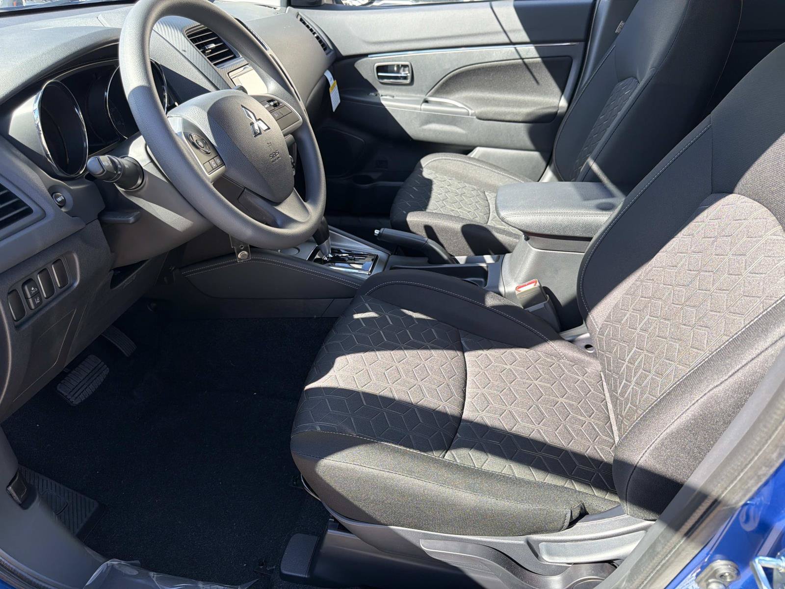 New 2027 Mitsubishi Outlander Sport FWD image 14