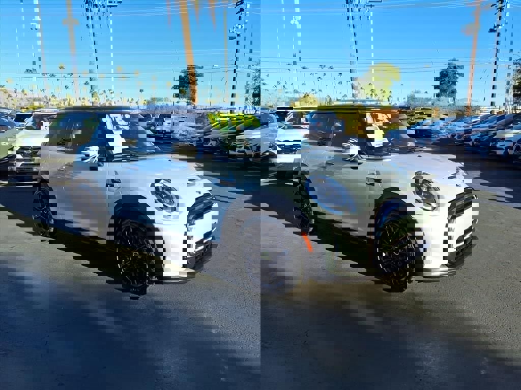 Used 2022 MINI Cooper SE image 30