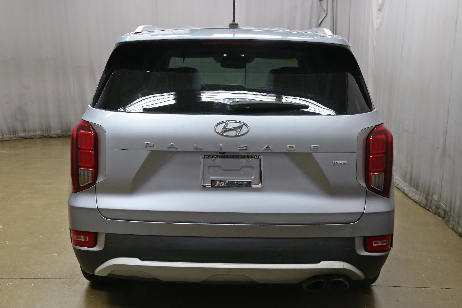Used 2020 Hyundai Palisade SEL w/ Convenience Package image 16