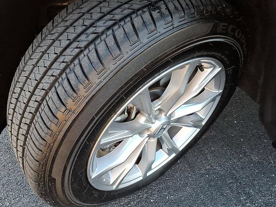 Used 2025 Honda CR-V EX-L image 9