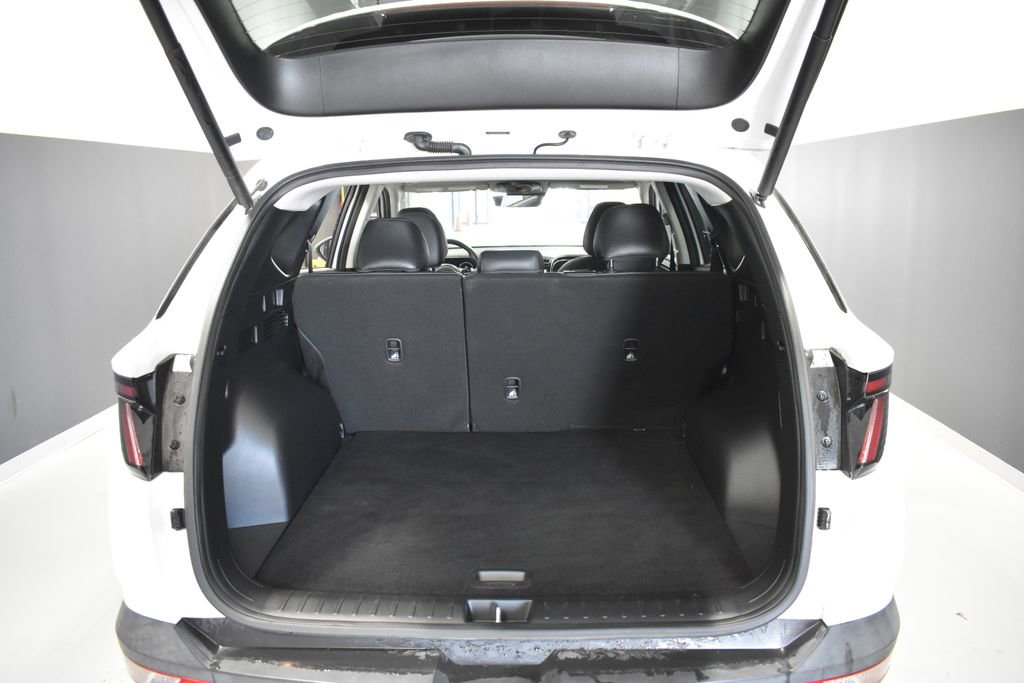 Used 2023 Hyundai Tucson Limited image 33