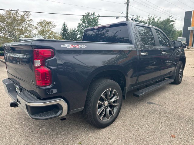 Used 2022 Chevrolet Silverado 1500 LT AWD/4WD image 6