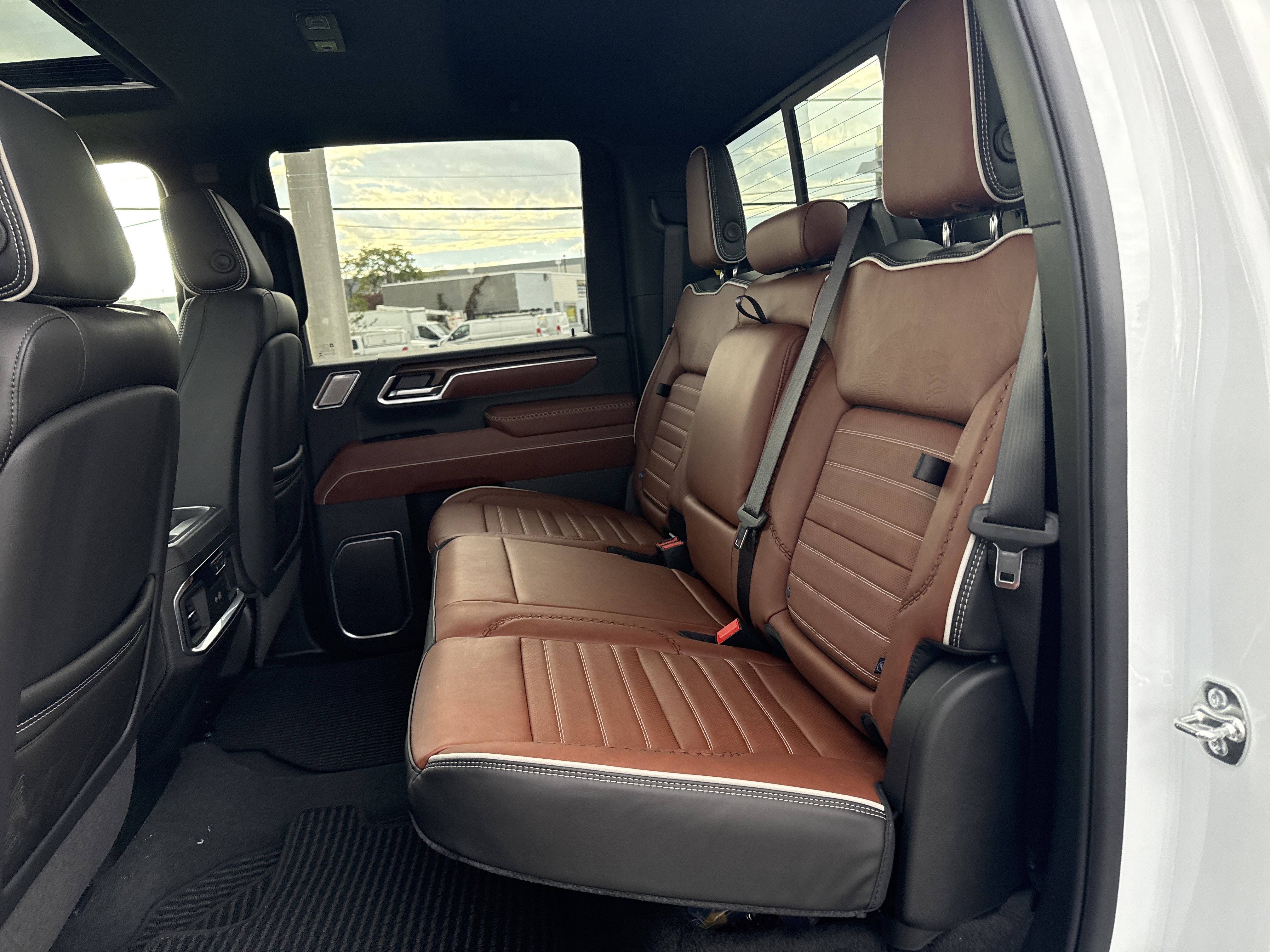 New 2026 GMC Sierra 3500 Denali Ultimate image 25