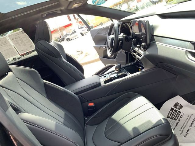 Used 2024 Lexus RX 500h F Sport w/ Convenience Package image 14