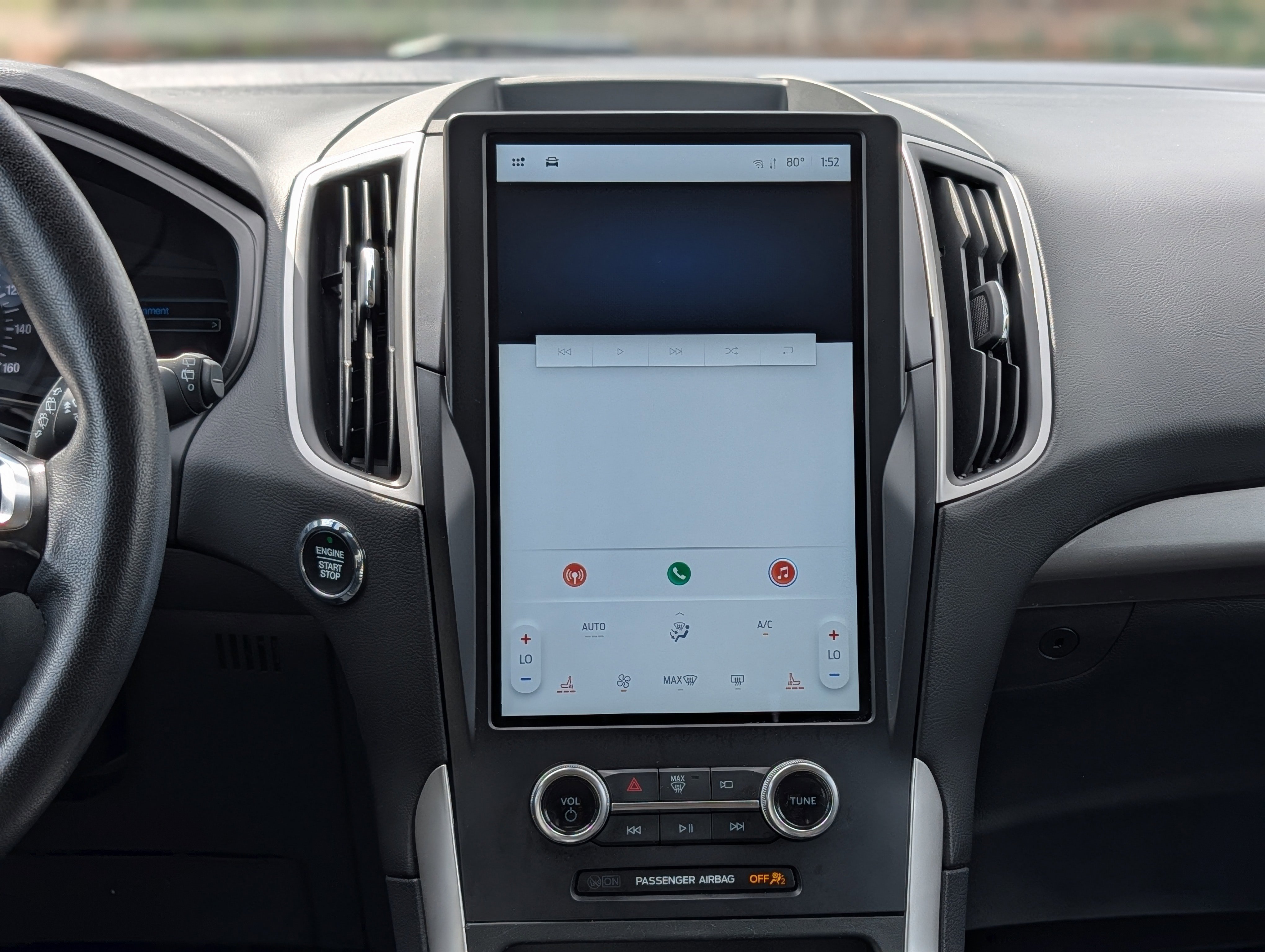 Used 2024 Ford Edge SEL image 15