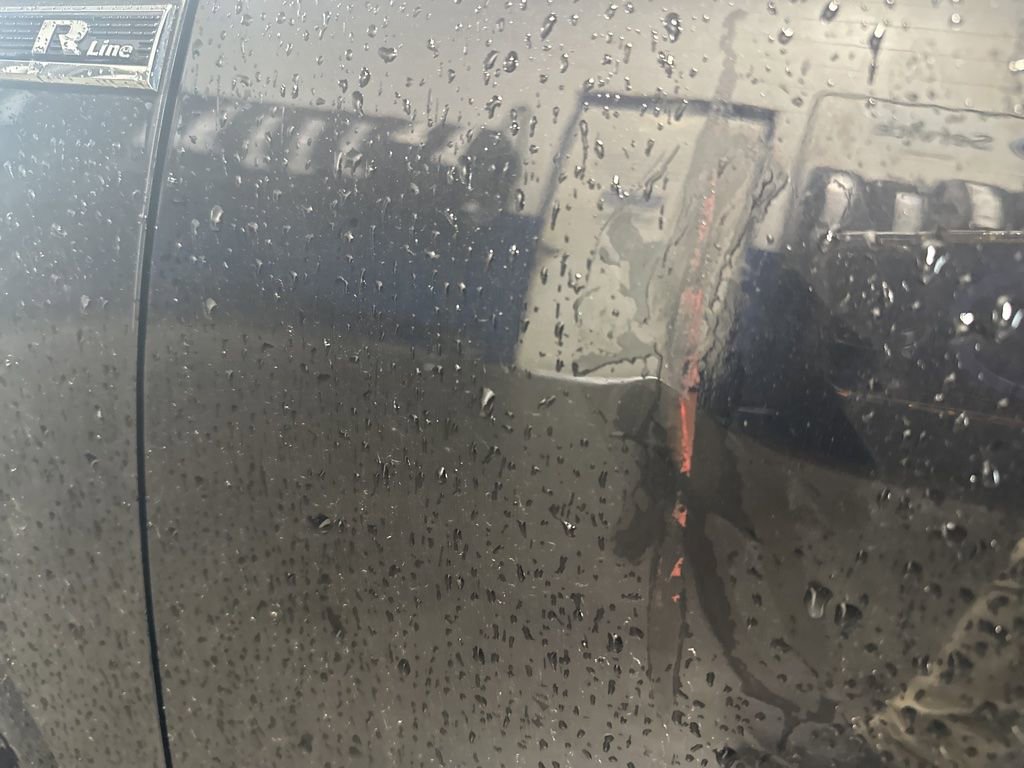 Used 2017 Volkswagen Passat 1.8T R-Line w/ R-Line Lighting Package image 14