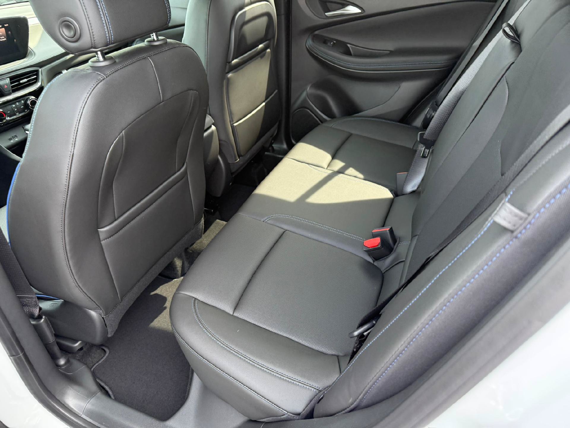 New 2026 Buick Encore GX Sport Touring w/ Comfort Package AWD/4WD image 10