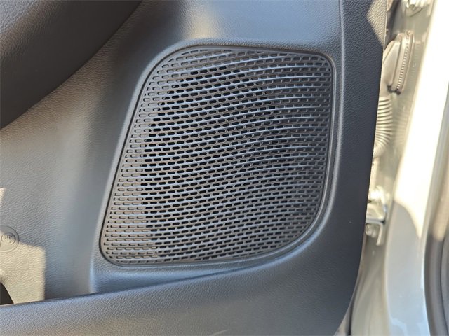 New 2026 Chrysler Pacifica Select image 15