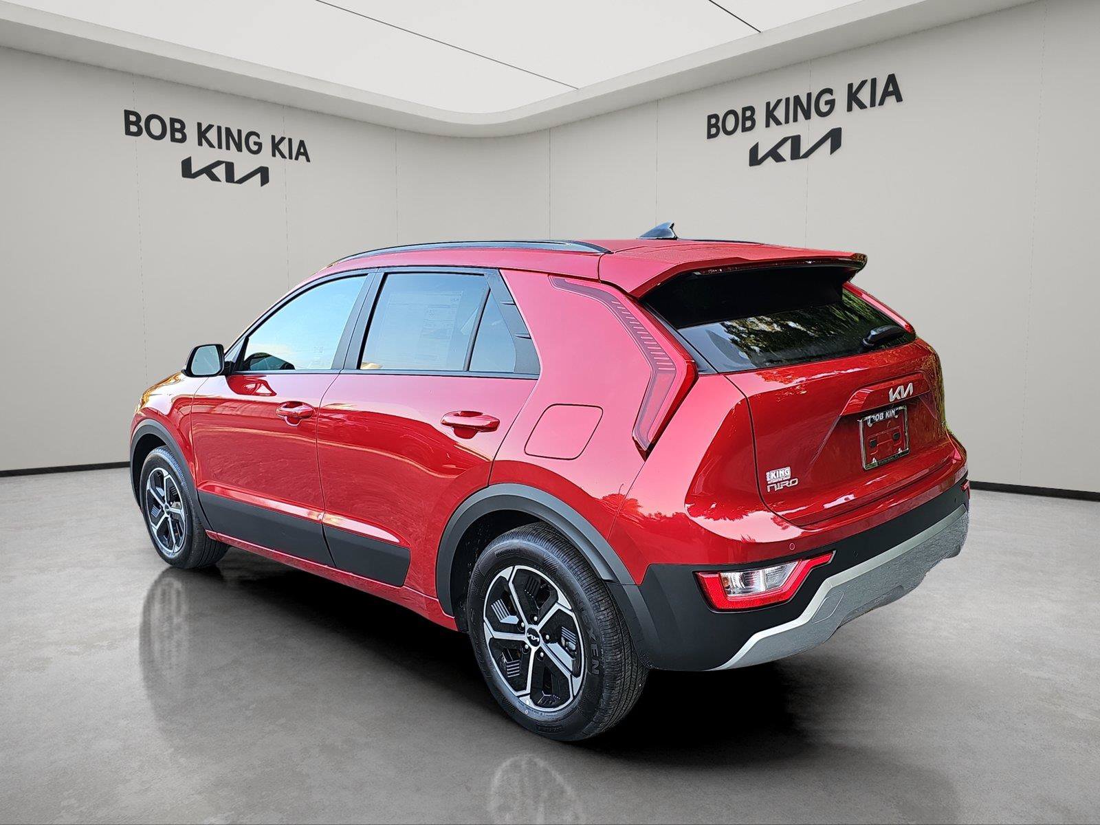 New 2026 Kia Niro EX FWD image 3