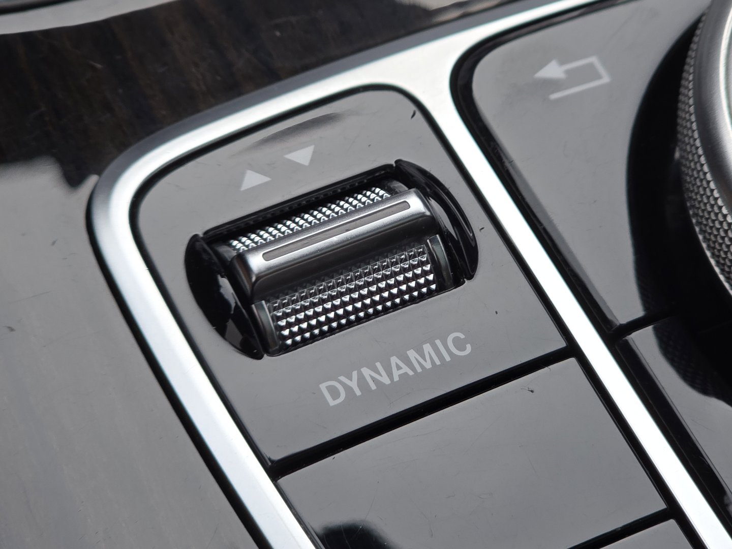 Used 2019 Mercedes-Benz GLC 300 image 10