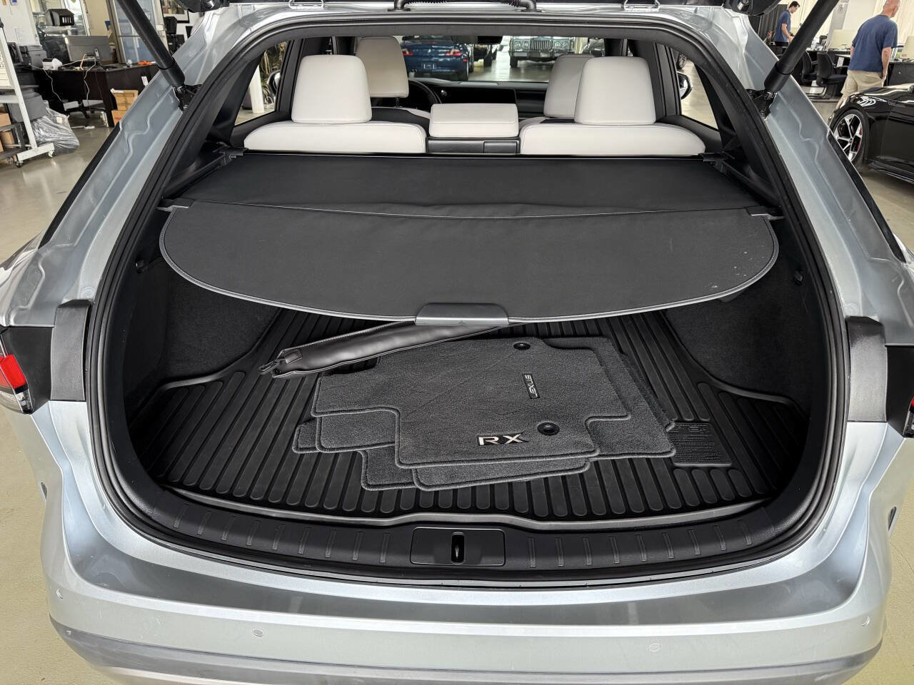 Used 2025 Lexus RX 350 Premium image 9