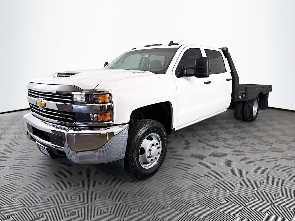 Used 2017 Chevrolet Silverado 3500 W/T AWD/4WD image 3