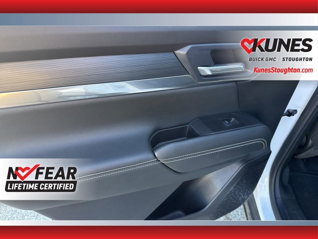 Used 2025 GMC Terrain Elevation image 36