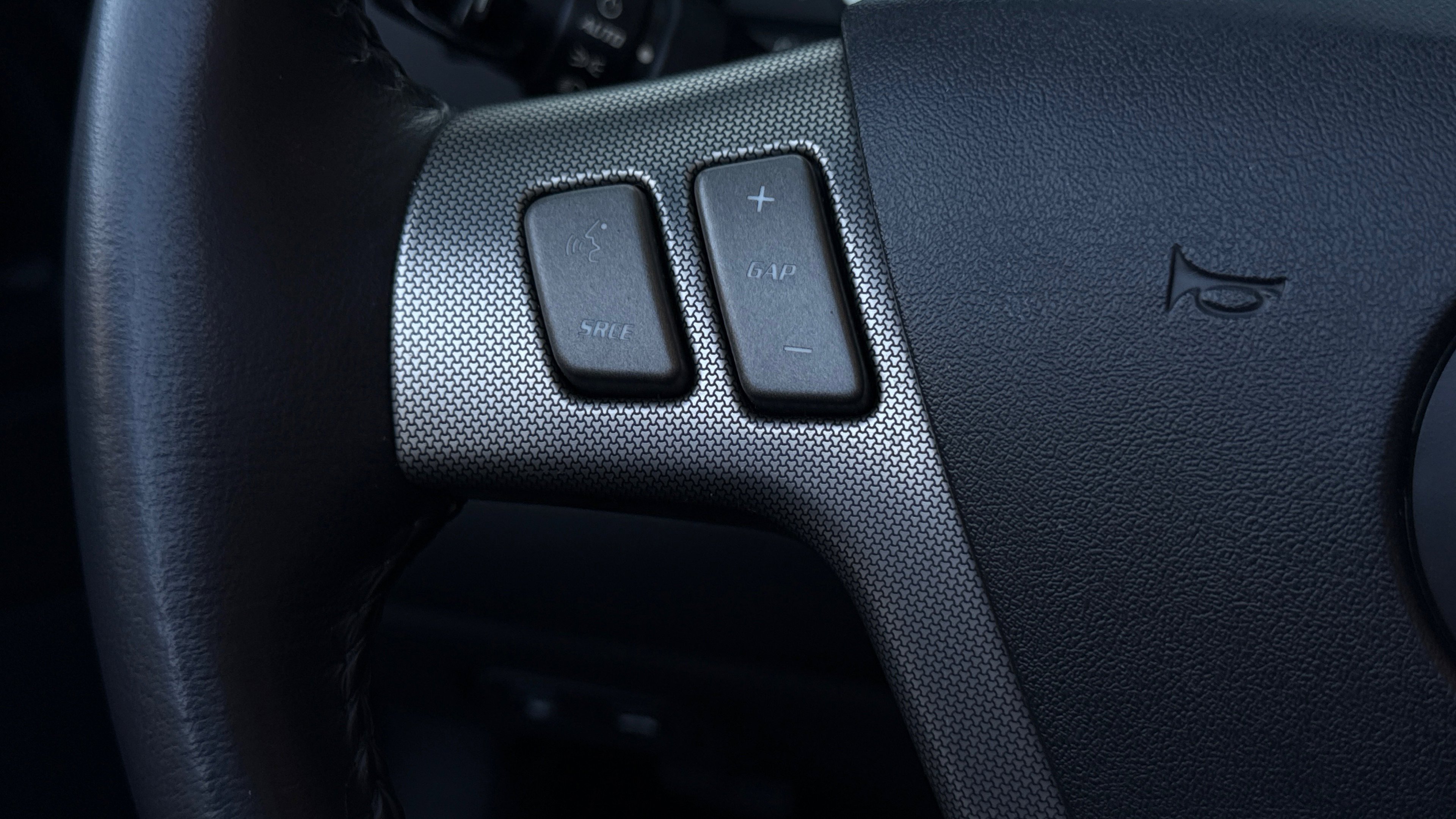 Used 2004 Cadillac XLR image 87