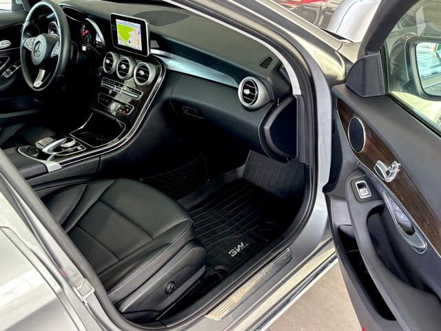 Used 2015 Mercedes-Benz C 300 Sedan image 33