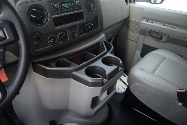 New 2027 Ford E-350 and Econoline 350 Super Duty w/ Power Equipment Group RWD image 13
