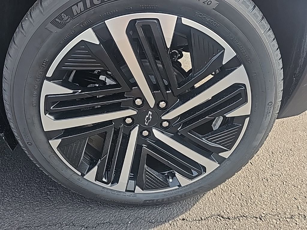 New 2026 Chevrolet Equinox RS w/ Convenience Package III image 9