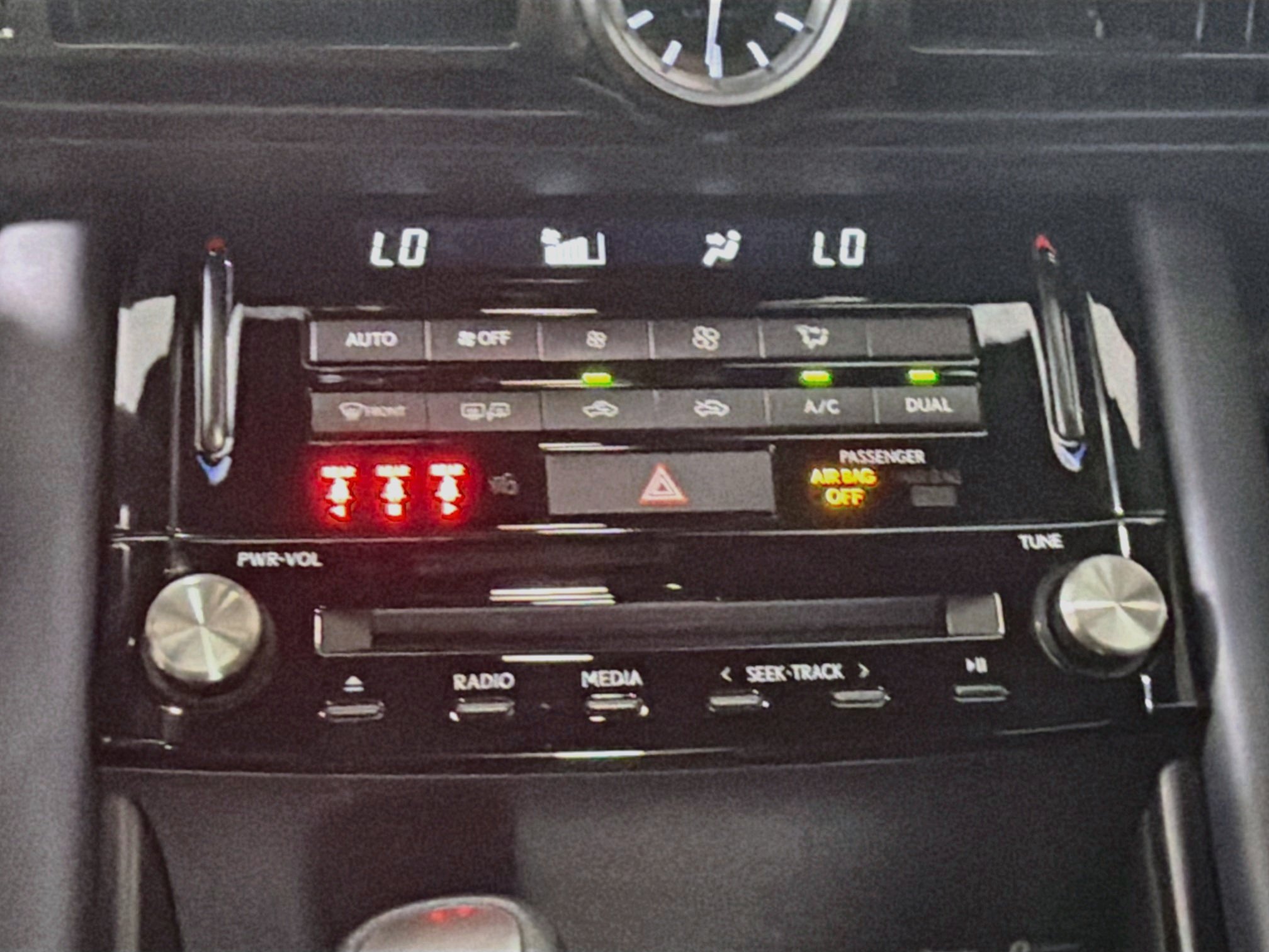 Used 2025 Lexus IS 300 w/ Comfort Package RWD image 22
