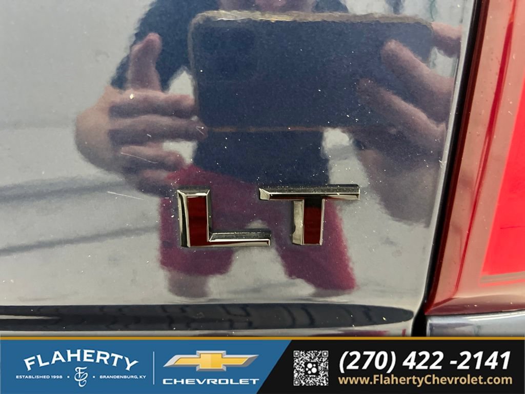 Used 2021 Chevrolet Silverado 1500 LT Trail Boss w/ Bed Protection Package AWD/4WD image 18
