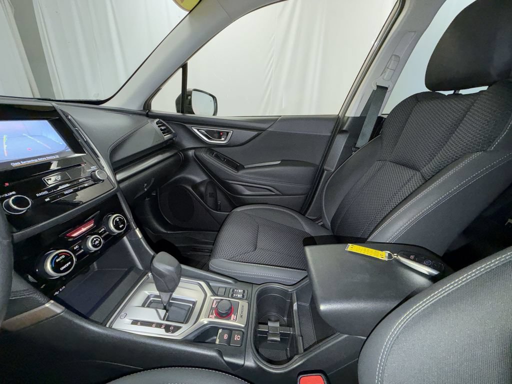 Used 2021 Subaru Forester Premium AWD/4WD image 23