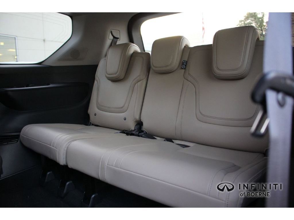 New 2026 INFINITI QX80 Pure AWD/4WD image 24