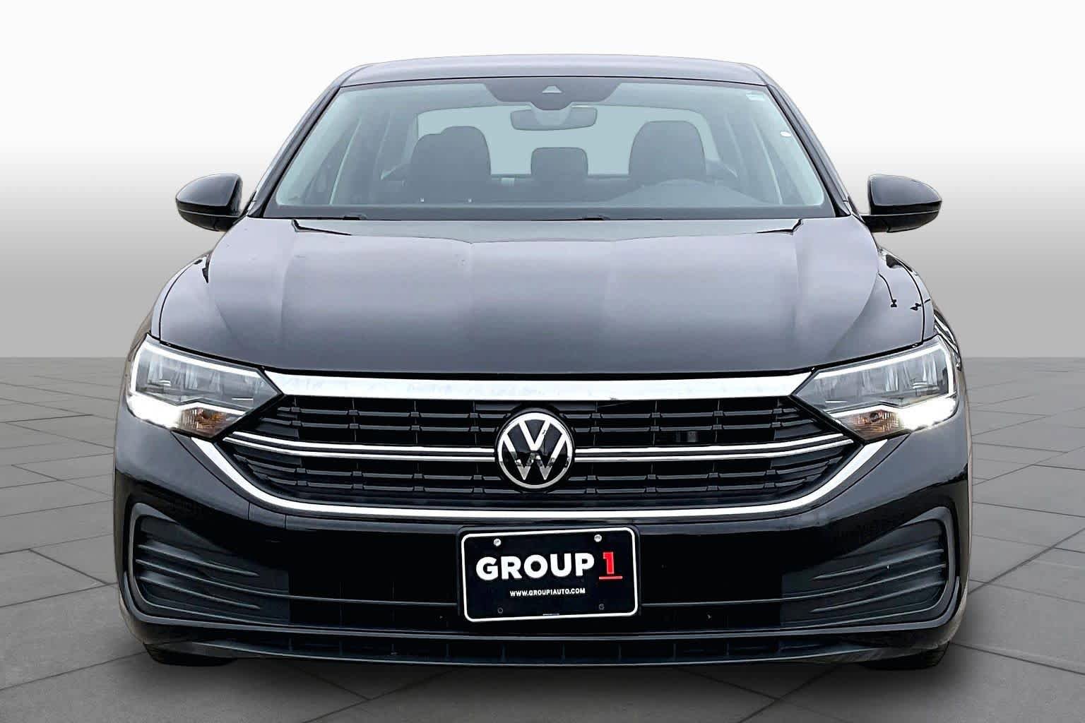 Used 2024 Volkswagen Jetta S FWD image 4