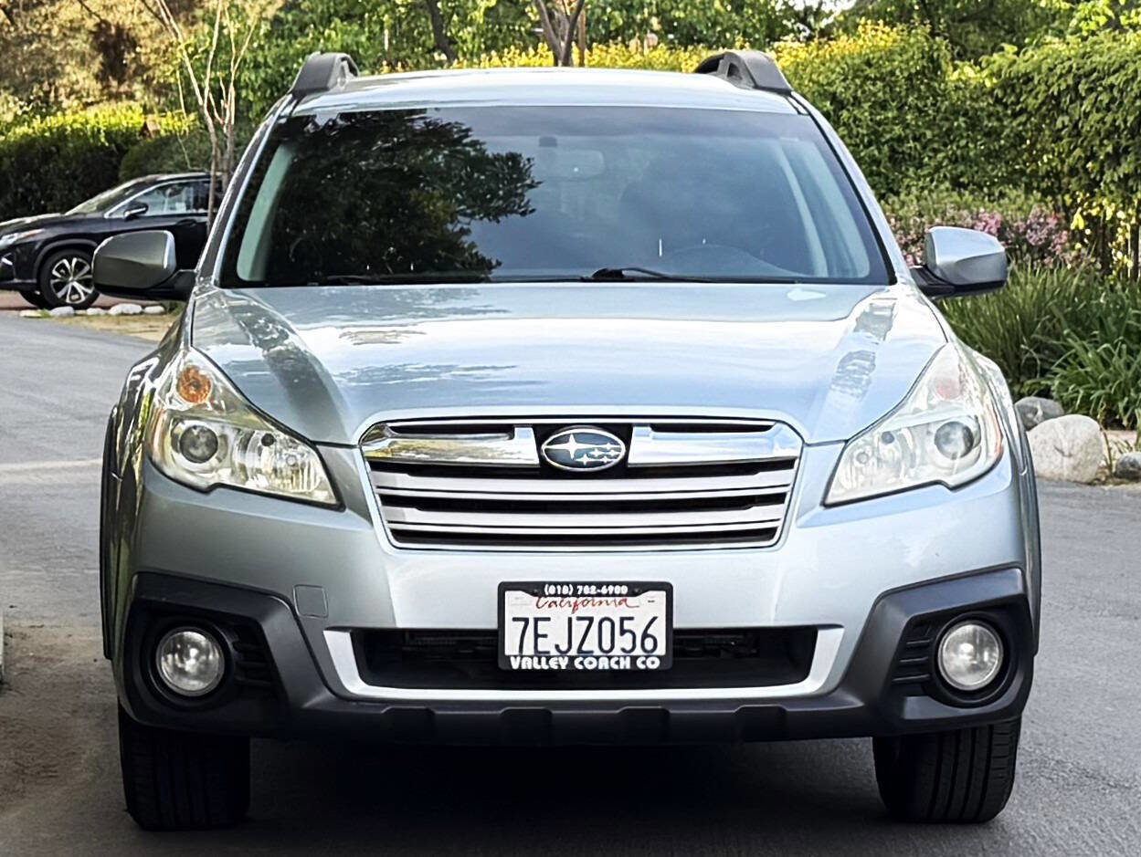 Used 2014 Subaru Outback 2.5i Premium image 10