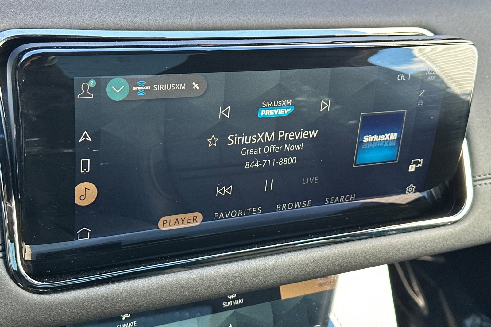 Used 2022 Land Rover Range Rover Evoque R-Dynamic SE image 20