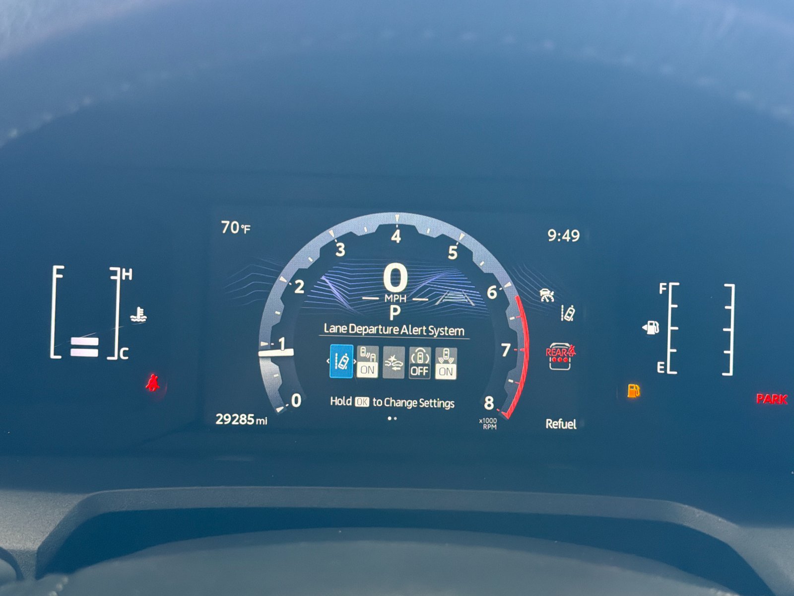 Used 2025 Toyota 4Runner SR5 AWD/4WD image 29