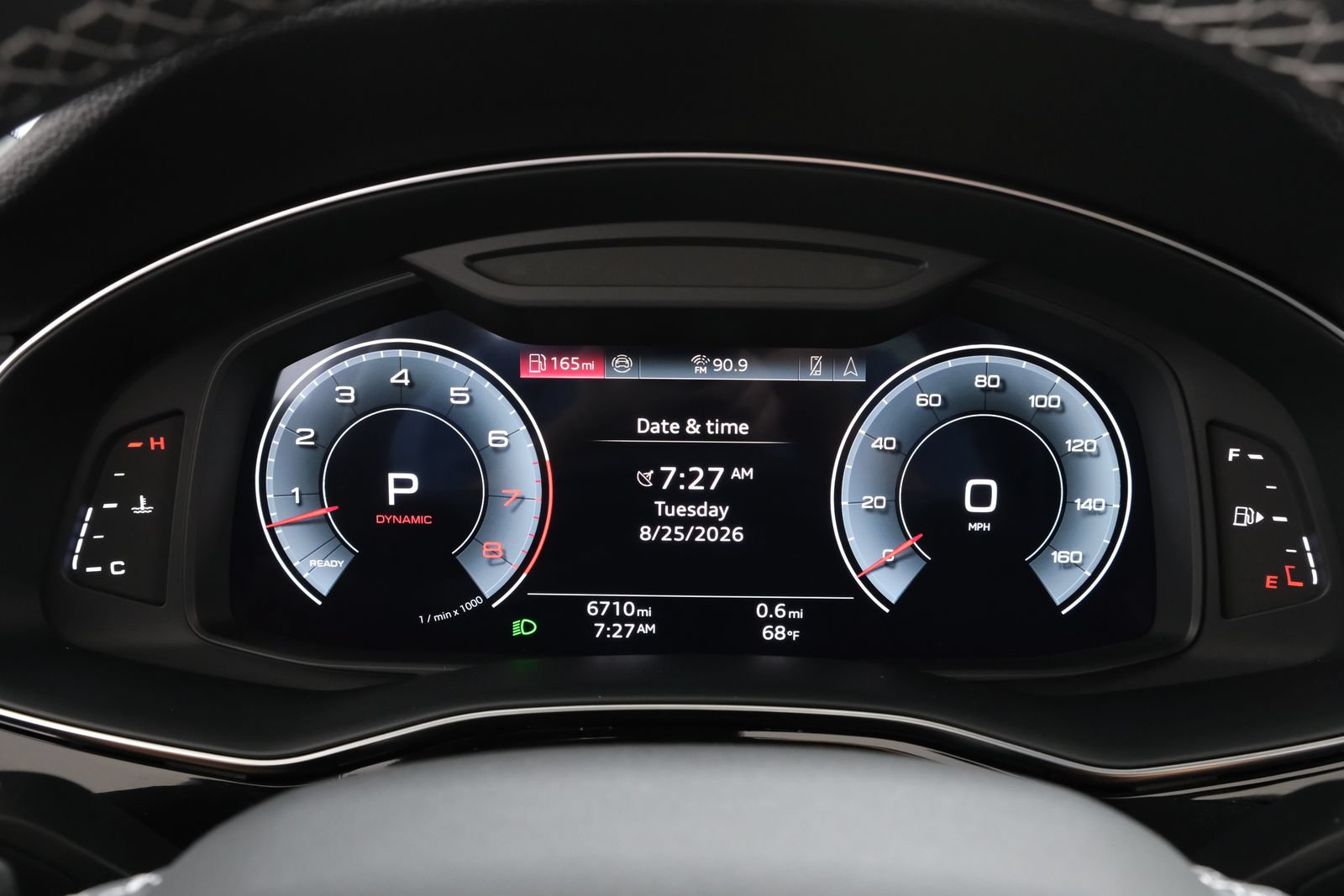 Used 2025 Audi Q8 Premium Plus AWD/4WD image 15